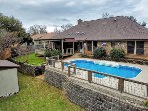 4011 Stonewick Drive, Arlington, TX 76016