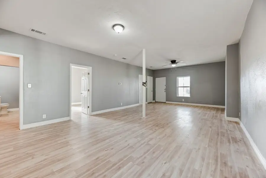 815 N Travis Street, Sherman, TX 75090 - #3