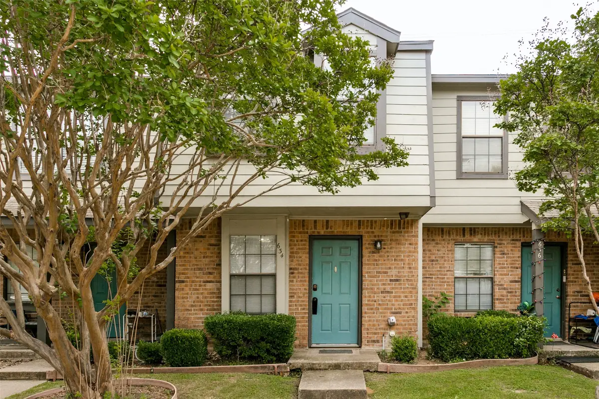 634 W Collins Street, Denton, TX 76201 - #1