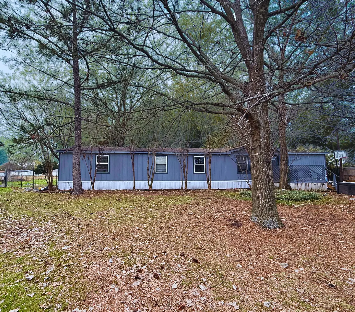 460 Chapel Hill Lane, Waxahachie, TX 75165 - #1