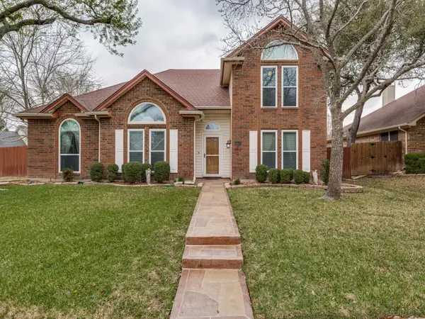 1317 Chestnut Drive, Rowlett, TX 75089