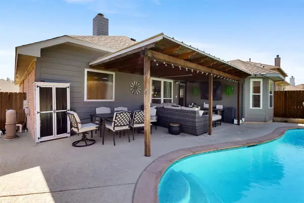 1004 Grand National Boulevard, Fort Worth, TX 76179