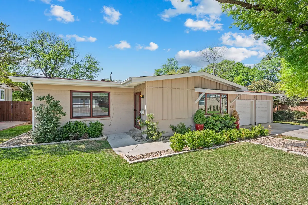 3401 Cromart Avenue, Fort Worth, TX 76133 - #1