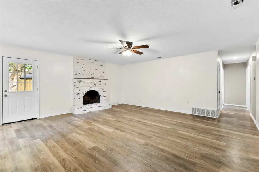 1705 Santa Clara Court, Grand Prairie, TX 75051 - #3