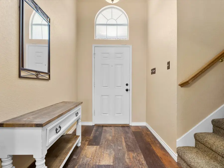 900 Fenway Lane, Saginaw, TX 76179 - #2