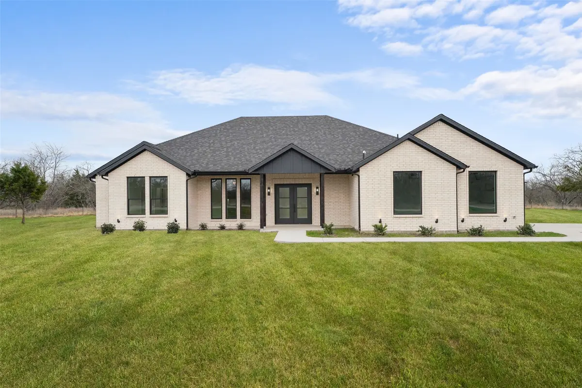 903 Dupont Circle, Corsicana, TX 75100 - #1