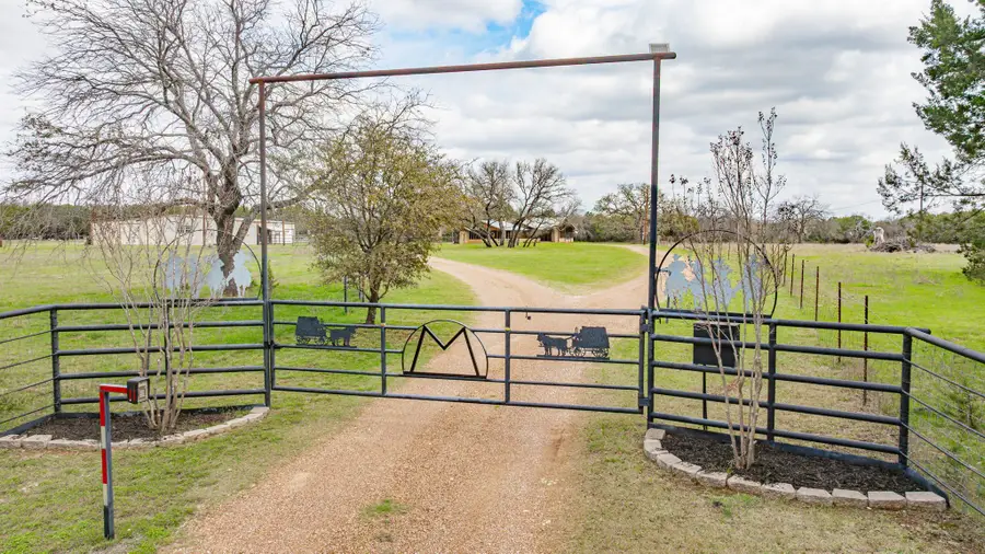 4024 County Road 313 Loop, Glen Rose, TX 76043 - #3
