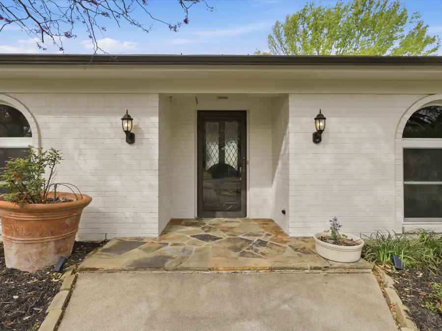 4300 Winding Way, Benbrook, TX 76126 - #3