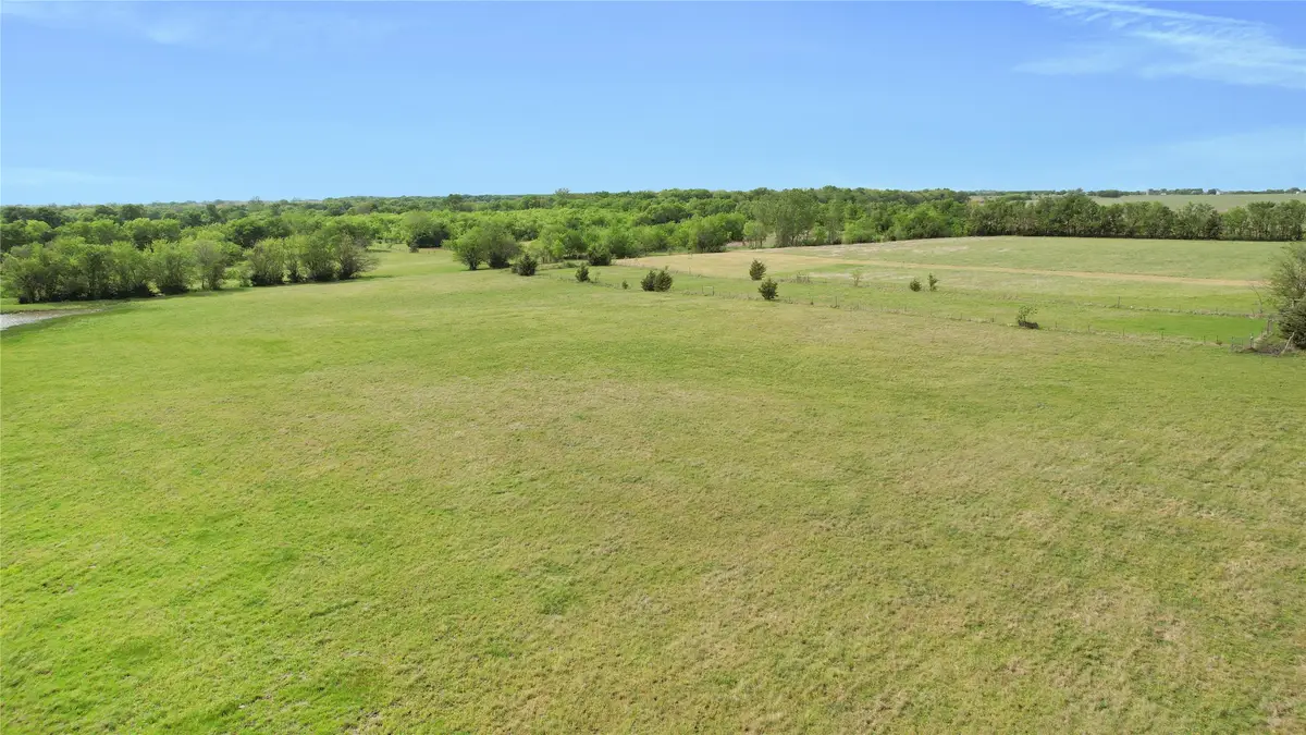 999-B East Line, Whitewright, TX 75491 - #1