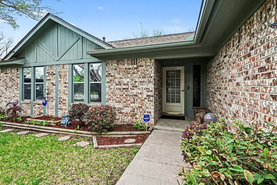 7017 Bennington Drive, Watauga, TX 76148 - #2