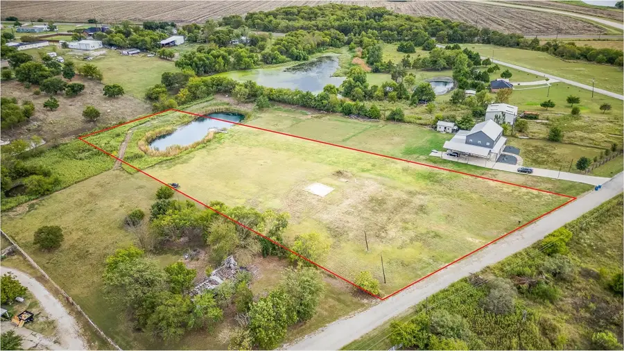 261 Coffee Road, Palmer, TX 75152 - #2