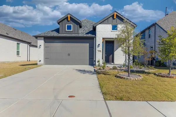 1526 Pemrose Way, Forney, TX 75126
