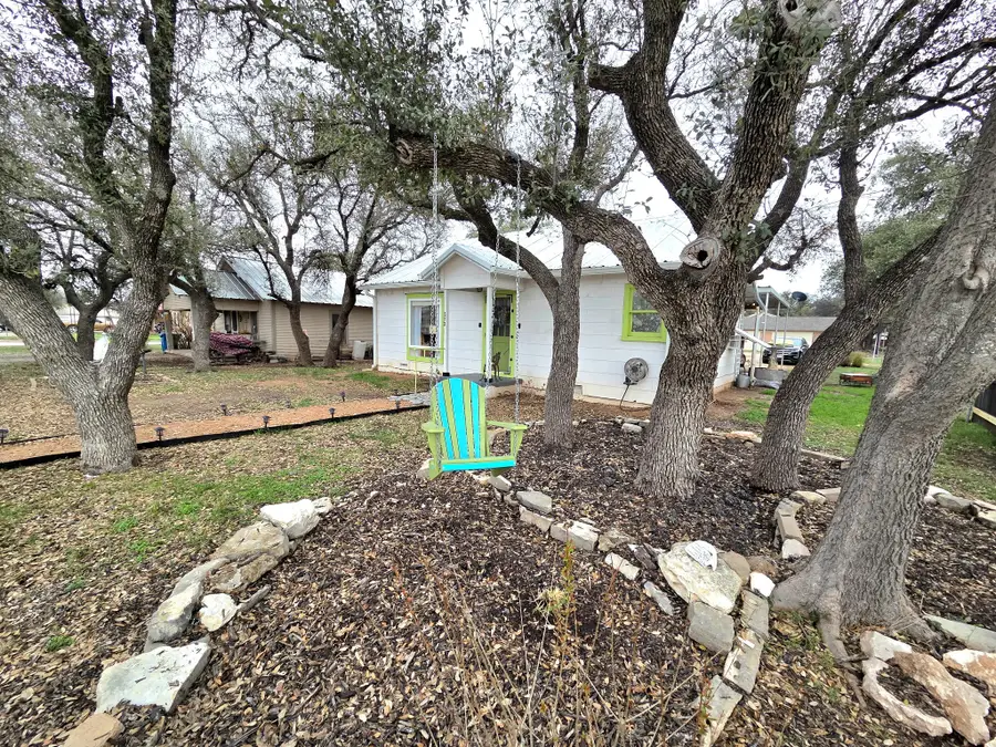313 King Street, Eden, TX 76837 - #2