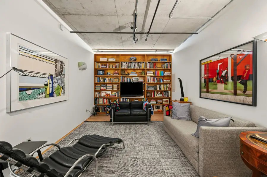 2011 Cedar Springs #305, Dallas, TX 75201 - #2