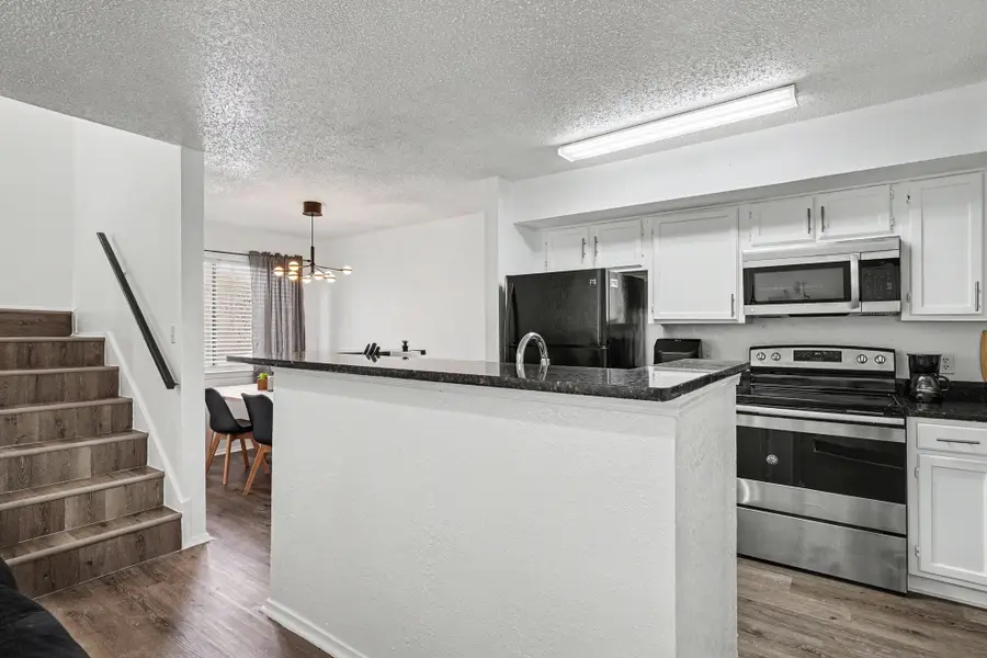 2304 Balsam Drive #E203, Arlington, TX 76006 - #3