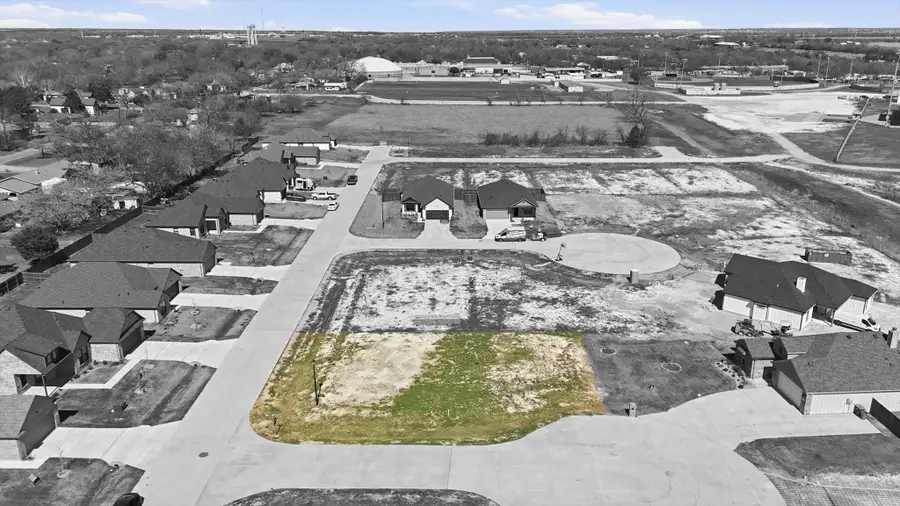 624 Escovedo Drive, Italy, TX 76651 - #2