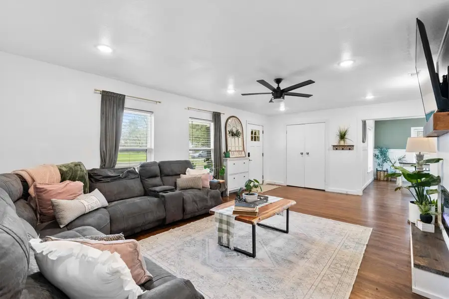 101 Olive Street #A, Lone Oak, TX 75453 - #3