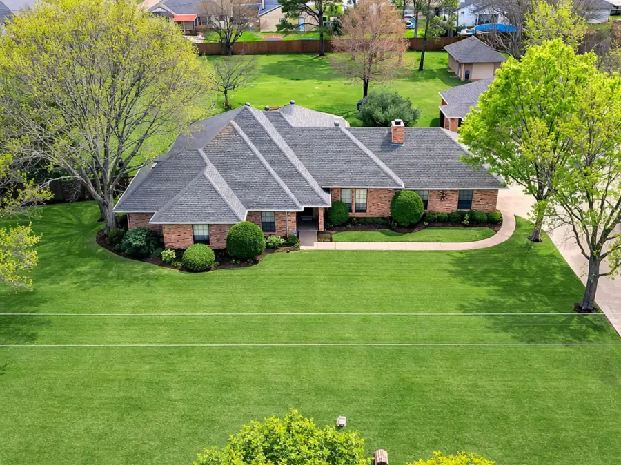 1208 Crockett Drive, Fort Worth, TX 76028 - #2