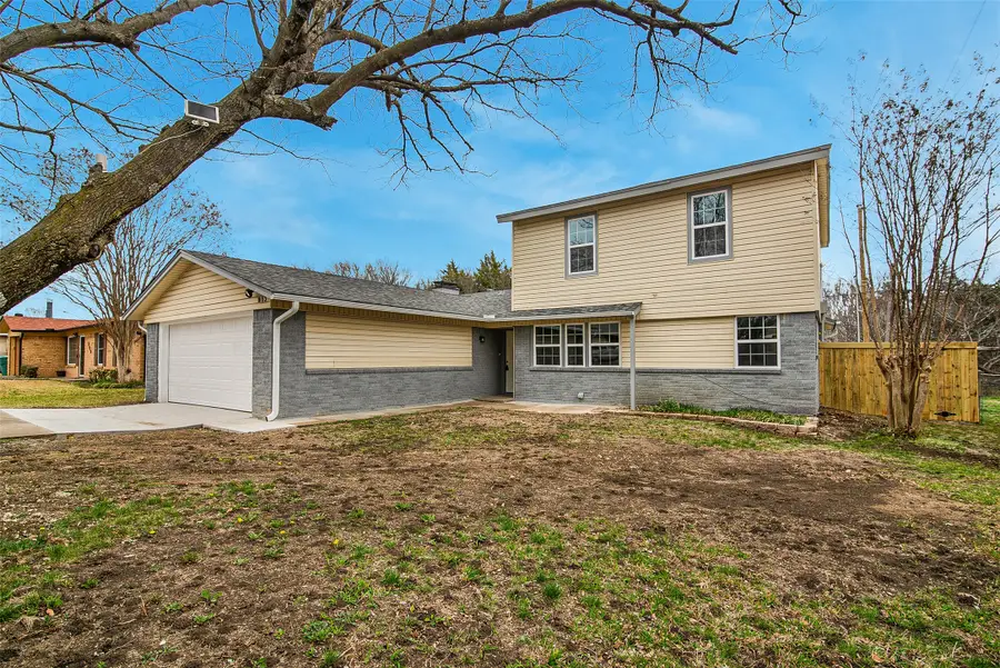 813 S Valentine Drive, Sherman, TX 75090 - #2