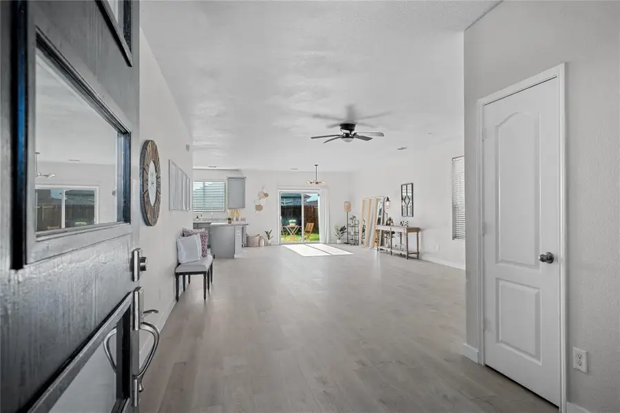 1110 Greywood Drive, Van Alstyne, TX 75495 - #2