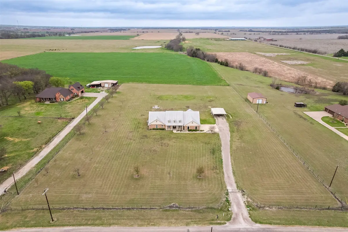 1066 West Road, Waxahachie, TX 75165 - #1