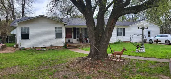 5427 Fm 69, Como, TX 75431