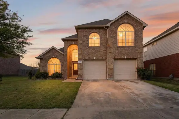 2102 Pecan Ridge Drive, Forney, TX 75126
