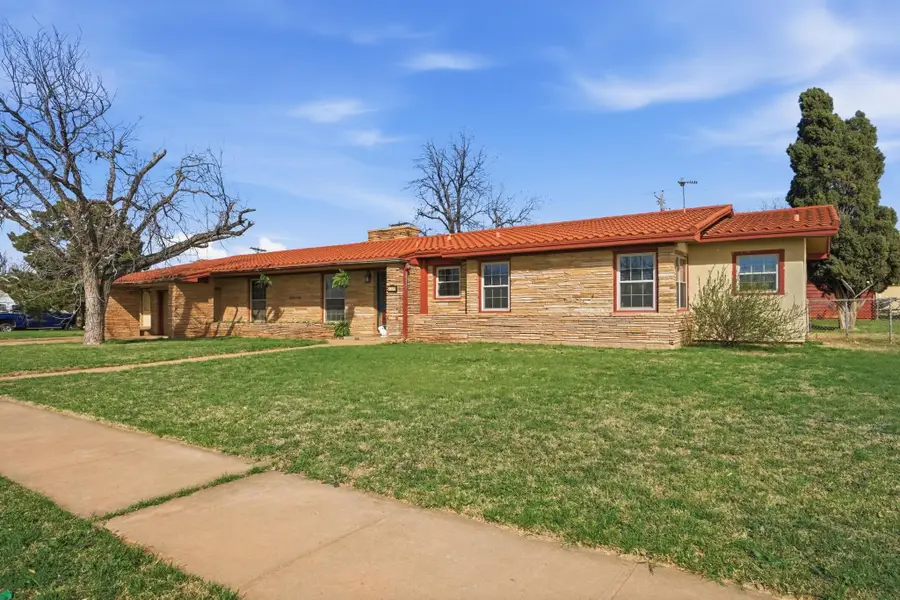 1331 Avenue O, Anson, TX 79501 - #2