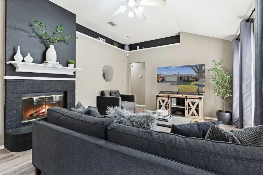 6985 Avington Way, Fort Worth, TX 76133 - #2