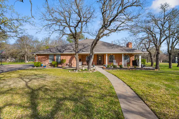 106 Mariah Drive, Weatherford, TX 76087