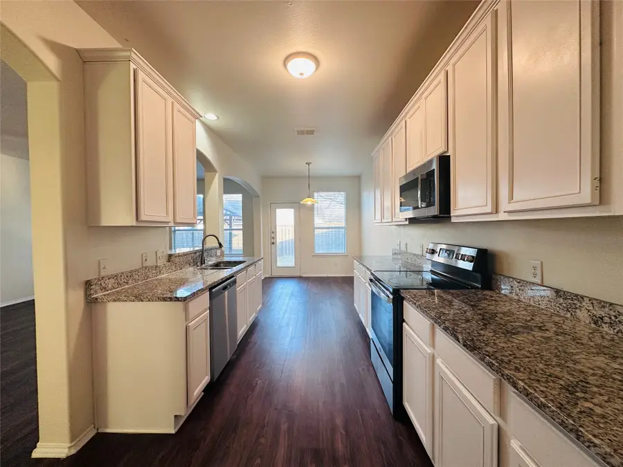 2304 Collington Drive, Roanoke, TX 76262 - #3