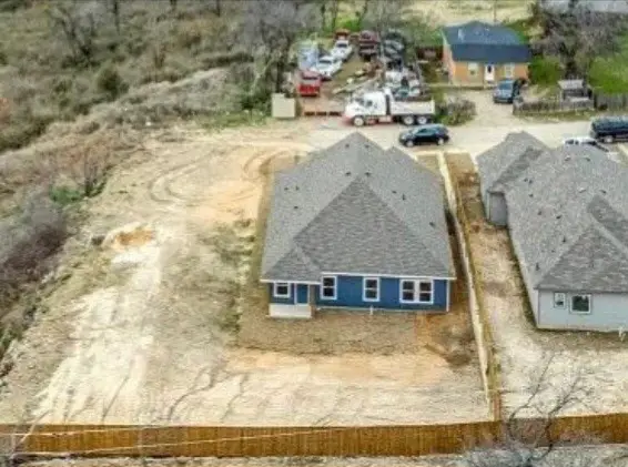 2108 22nd, Fort Worth, TX 76164 - #2