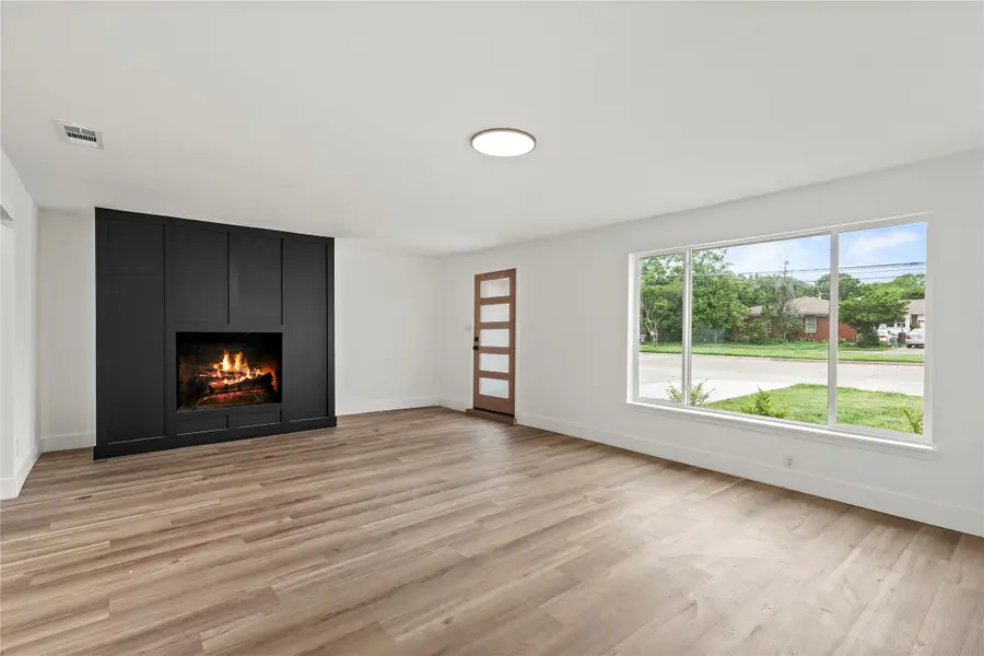 7734 Bruton Road, Dallas, TX 75217 - #2