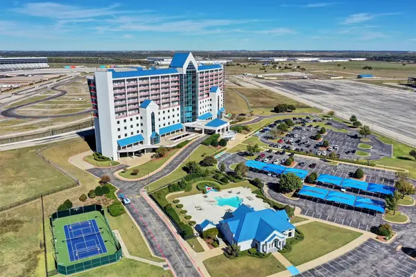 3575 Lone Star Circle #1004, Fort Worth, TX 76177