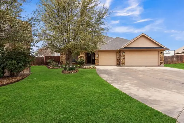 108 Lauren Court, Joshua, TX 76058
