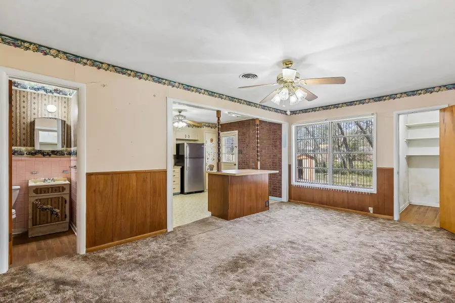 709 S Burdette Avenue, Sherman, TX 75090 - #3