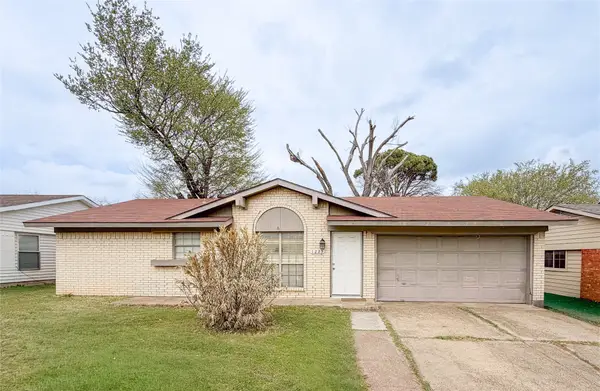 1225 Palisades Drive, Lewisville, TX 75067