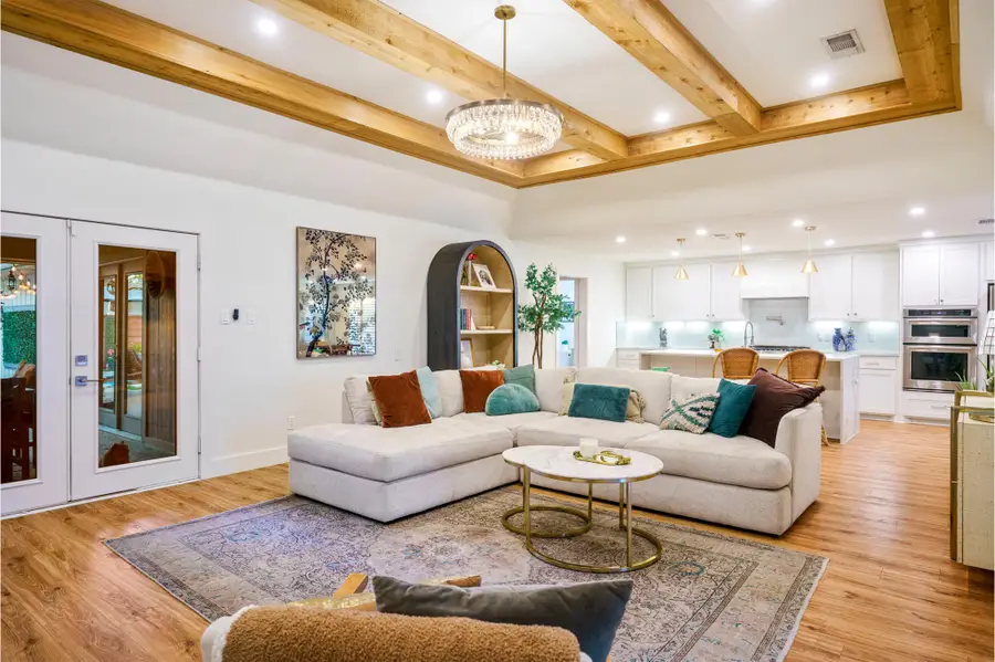 7246 Arbor Oaks Drive, Dallas, TX 75248 - #2