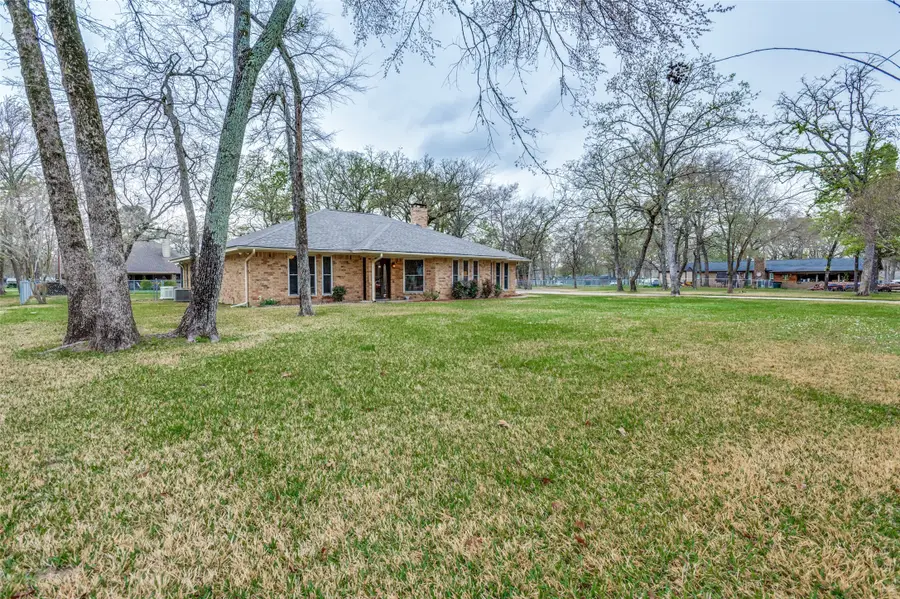 5 Huckleberry Lane, Star Harbor, TX 75148 - #3