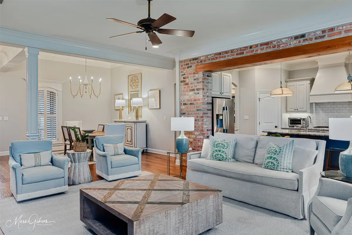 988 Dumaine Drive, Shreveport, LA 71106 - #1