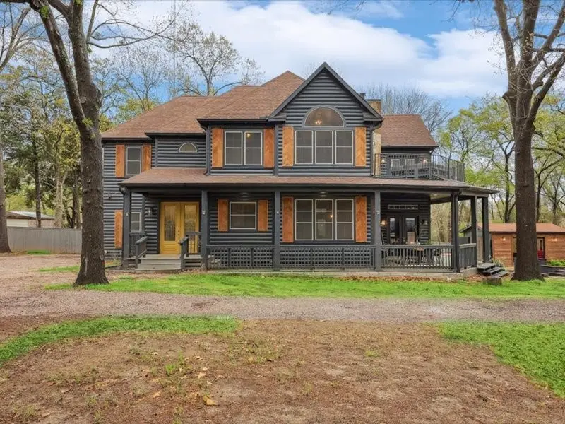 223 Oklahoma Avenue, Pottsboro, TX 75076 - #1