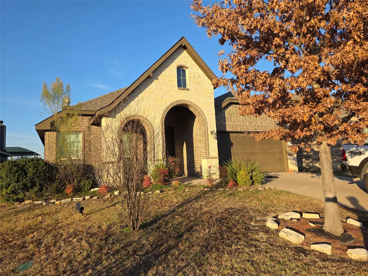 225 Dakota Drive, Waxahachie, TX 75167 - #1