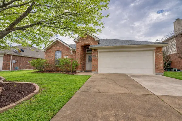 217 Arabian Road, Waxahachie, TX 75165