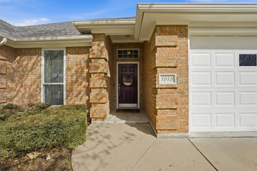 1616 Shelley Lane, Cleburne, TX 76033 - #3