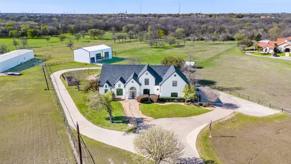 245 Barnes Bridge Road, Sunnyvale, TX 75182