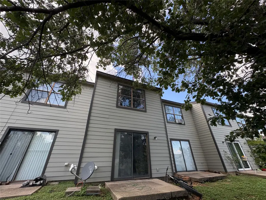 808 W Collins Street, Denton, TX 76201 - #2