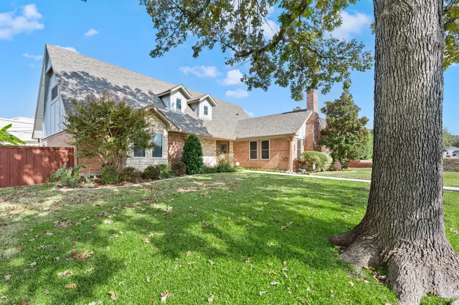 2621 Sedgeway Lane, Carrollton, TX 75006 - #2