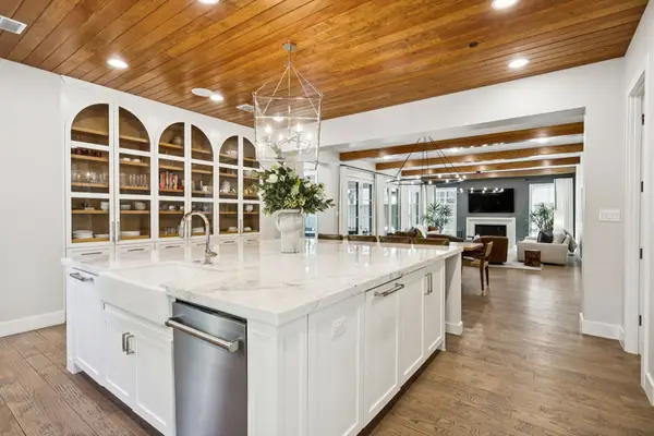 3548 Mcfarlin Boulevard, University Park, TX 75205