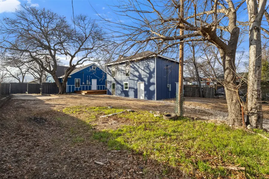 2010 Market Avenue, Fort Worth, TX 76164 - #2