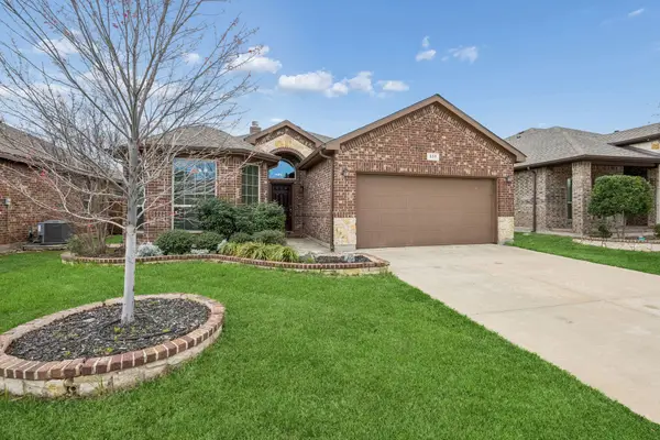 337 Delgany Trail, Fort Worth, TX 76052